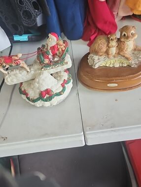 Holiday Santa Sleigh Figurine - Red & Green Christmas Decor &2 Squirrels Music
